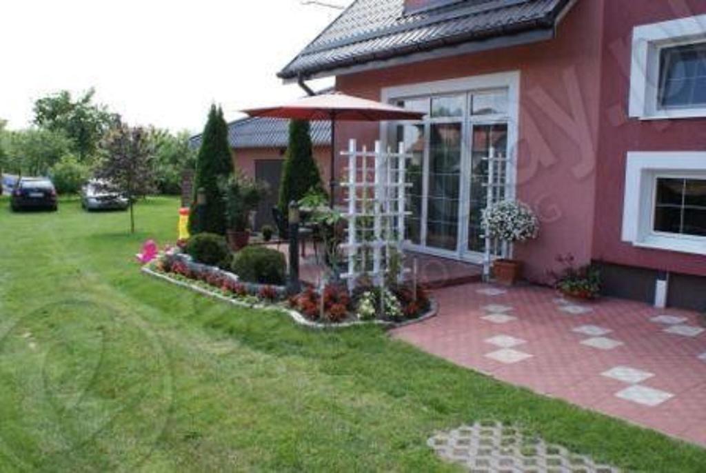 Villa Marta Augustów Exteriör bild